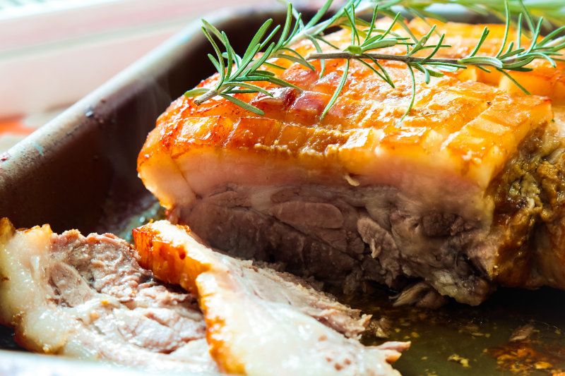 Knuspriger Braten mit Kruste