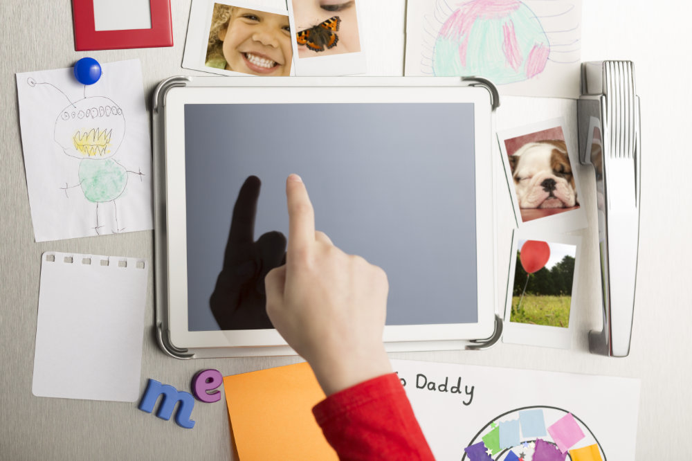 Ipad auf Kühlschrank